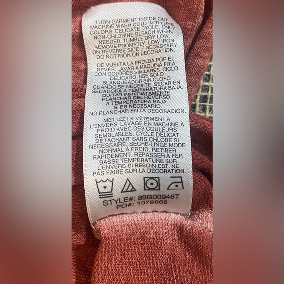 C&C California Football Mom Graphic Withered Rose Long Sleeve Tee, Size L - Picture 7 of 8